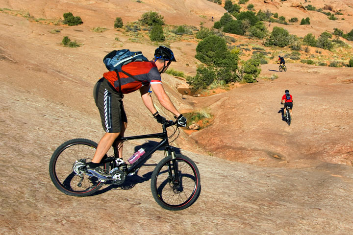 mountain biking in the Utah desert